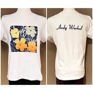 Andy Warhol T-Shirt specifically from his famous Flowers series Size Small